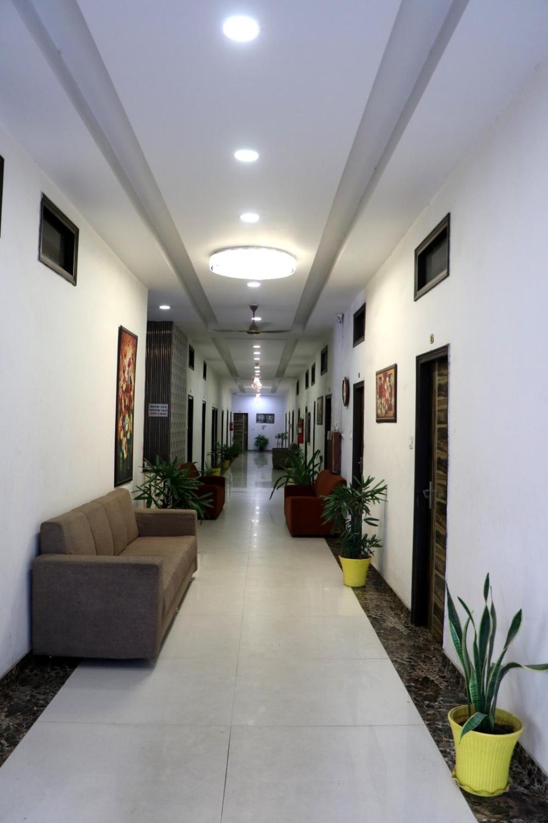 Sheela Stays Ludhiana Bagian luar foto