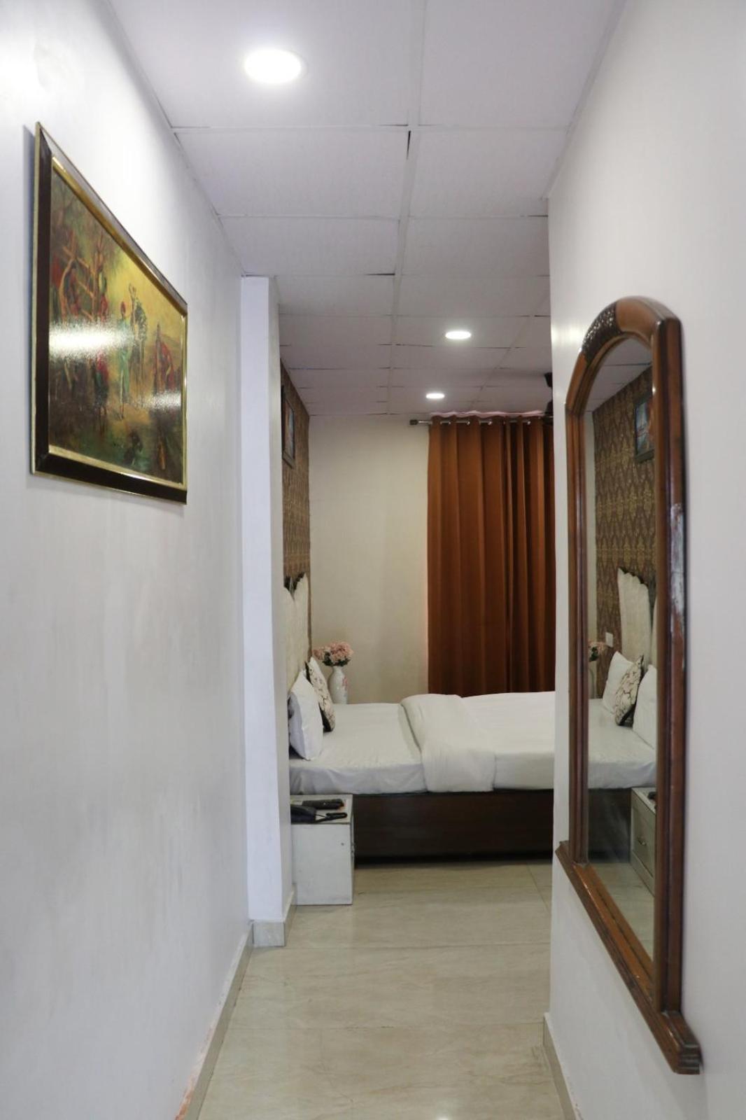 Sheela Stays Ludhiana Bagian luar foto